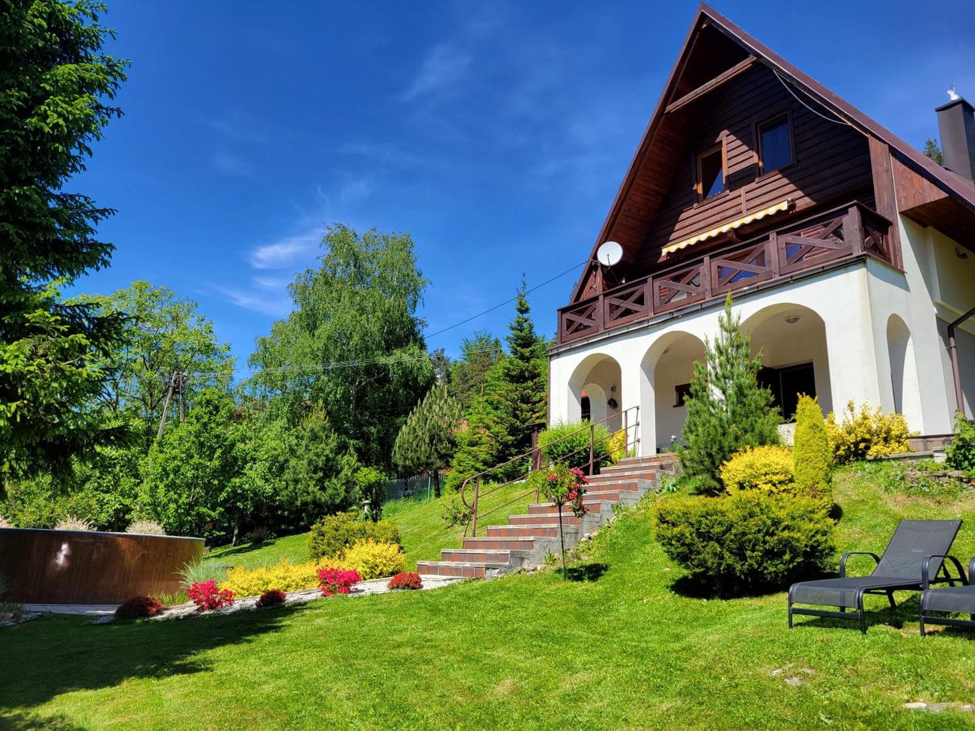 Chatka Beskidzka Villa Targanice Exterior foto